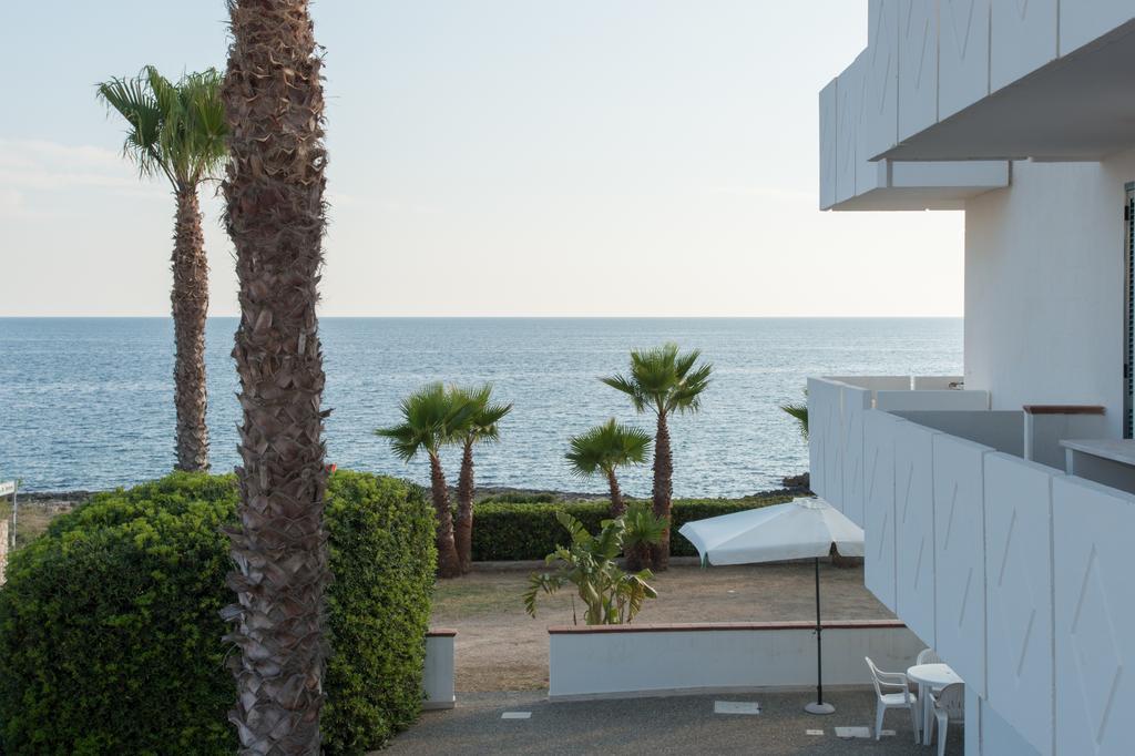 Blu Side Hotel & Residence 토레 산 지오반니 우겐토 외부 사진