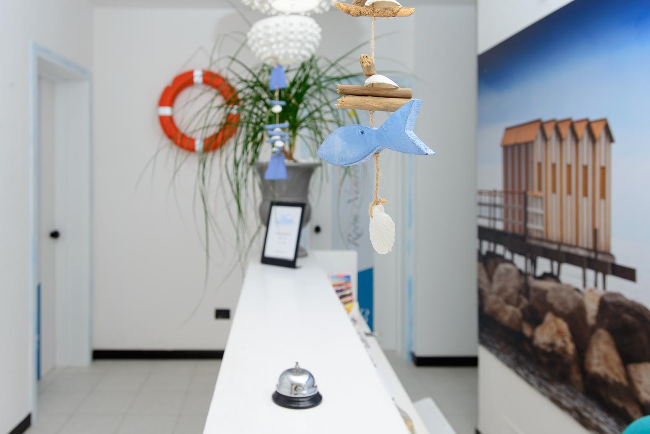 Blu Side Hotel & Residence 토레 산 지오반니 우겐토 외부 사진