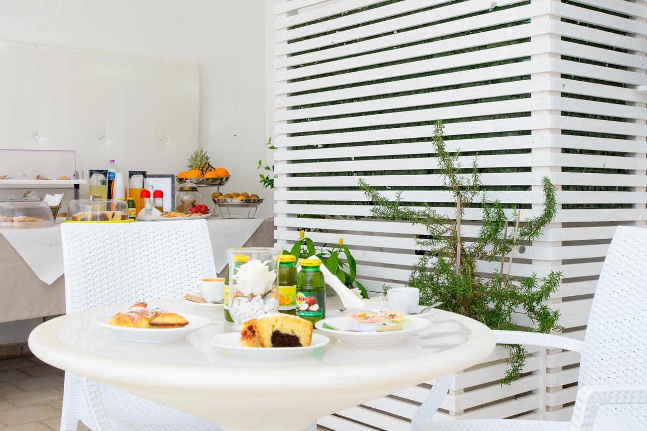 Blu Side Hotel & Residence 토레 산 지오반니 우겐토 외부 사진